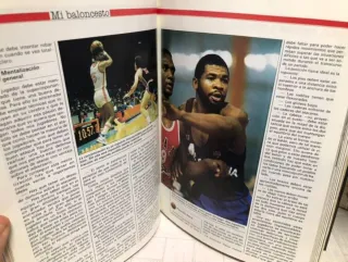 Saga de libros sobre la historia del baloncesto