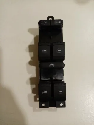 Mando elevalunas Seat León