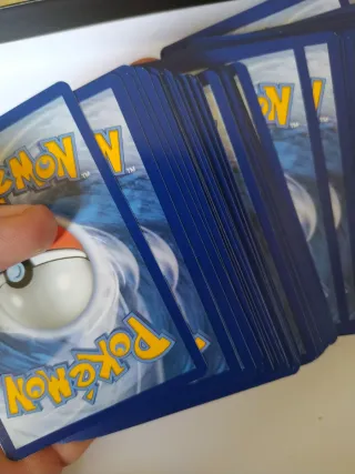 Más de 90 Cartas Pokémon Oficiales