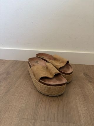 Zuecos plataforma tacón alto