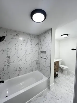 Reformas pisos y baños, alicatado, suelos,lampista