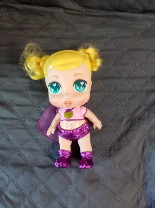 Muñeco Bebé Superhéroe Morado