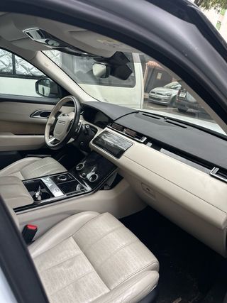 Range Rover Velar R-Dynamic