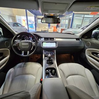 Land Rover Range Rover Evoque 2.0L TD4 Diesel 132kW 4x4 HSE Dynamic