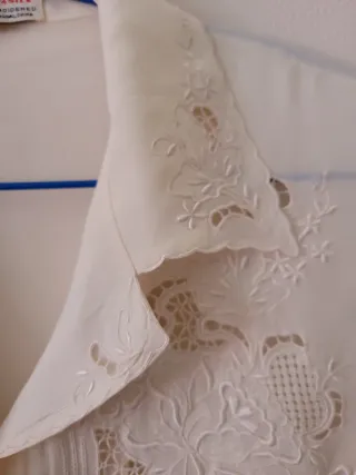 Blusa vintage seda beige bordada