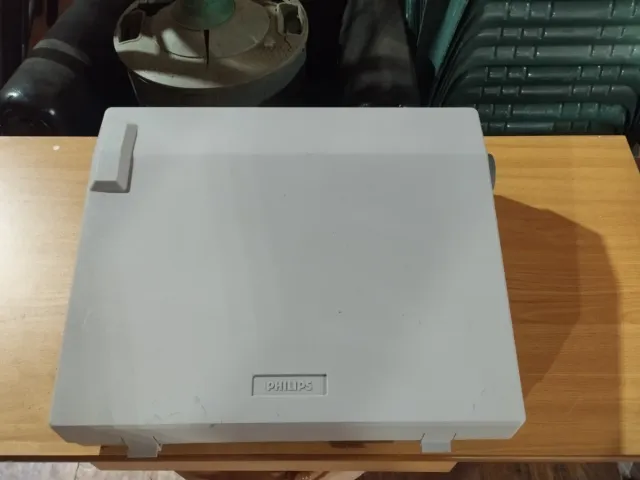 Máquina de escribir Philips VW 2110