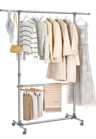 Perchero Doble Metálico con Ruedas