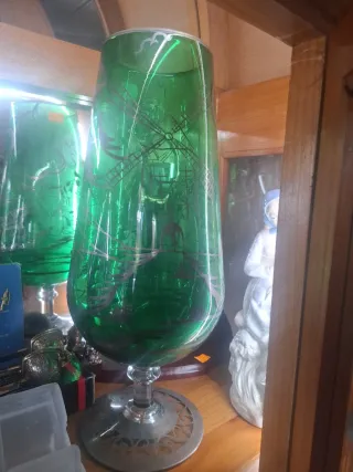 Copa verde con detalles plateados  Grande