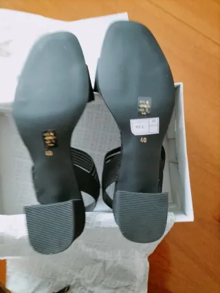 Sandali donna neri con elastico