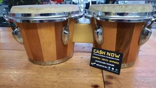RAIDER PAREJA BONGOS FABRICADOS EN MADERA Y METAL