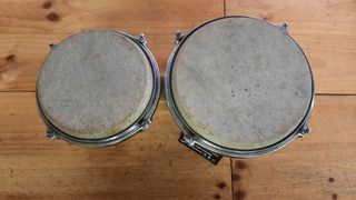 RAIDER PAREJA BONGOS FABRICADOS EN MADERA Y METAL