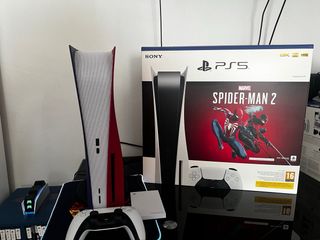 Consola PS5 esta en muy buen estado