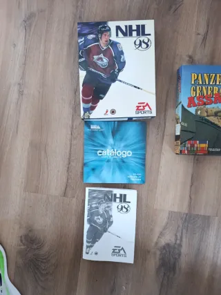 PC EA Sports: NHL 98, FIFA 2000,Panzer