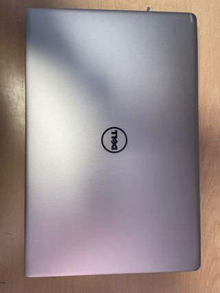 Portátil Dell Plata