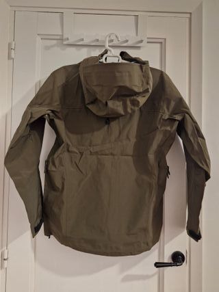 Chubasquero Arc'Teryx Gore-tex Verde