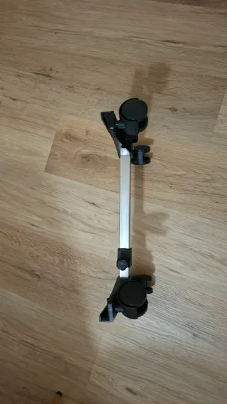 Soporte con ruedas ajustable