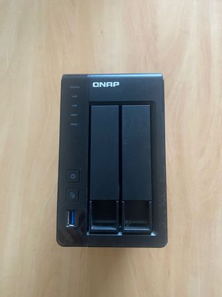 NAS QNAP TS-251 4GB RAM 2 bahías Intel Plex