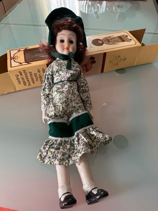 Bambola vintage vestito floreale