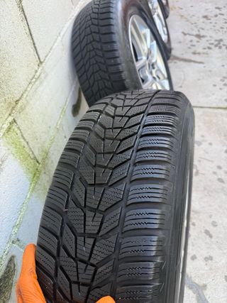 Llantas con neumáticos