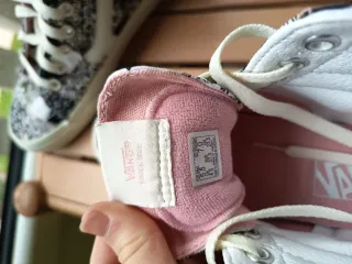 Vans Sk8-Hi Talla 37 Patchwork Flores