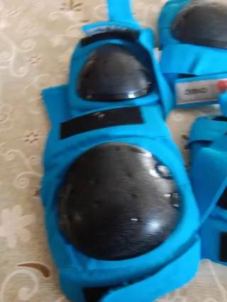 Patines niña talla 30-32 con bolsa