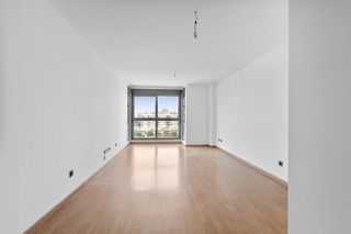 Piso en alquiler en Torrefiel en Valencia