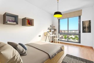 Piso en alquiler en Torrefiel en Valencia