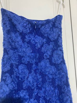 Vestido midi azul con flores 3D