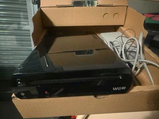 Nintendo Wii U Mario Kart 8 Premium Pack