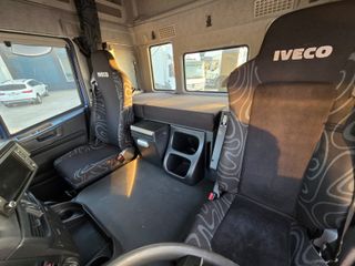 Camion Gancho Iveco Magirus 2017