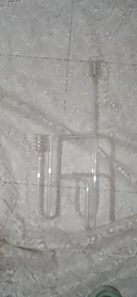 Ampolla vintage in vetro chiamato gorgogliatore