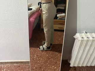 Pantalones de vestir beige