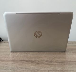 HP Envy 13 | i7 | 8GB RAM | 256GB SSD | Pant. QHD+