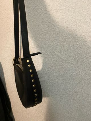 Bolso de piel negro