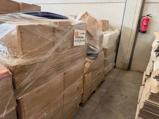 Camion de palet bazar ropa calzado NUEVO