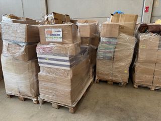 Camion de palet bazar ropa calzado NUEVO