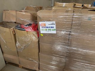 Camion de palet bazar ropa calzado NUEVO