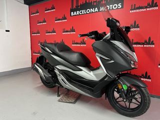 HONDA FORZA 300 DEL AÑO 2020 !! MUY BUEN ESTADO !!