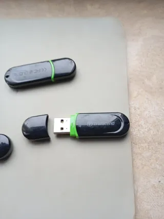 Pennette USB Transcend 4GB totale 5