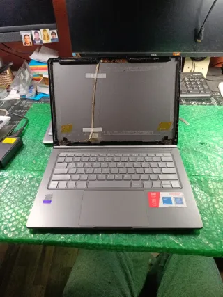 Lote 3 Portátiles Thomson