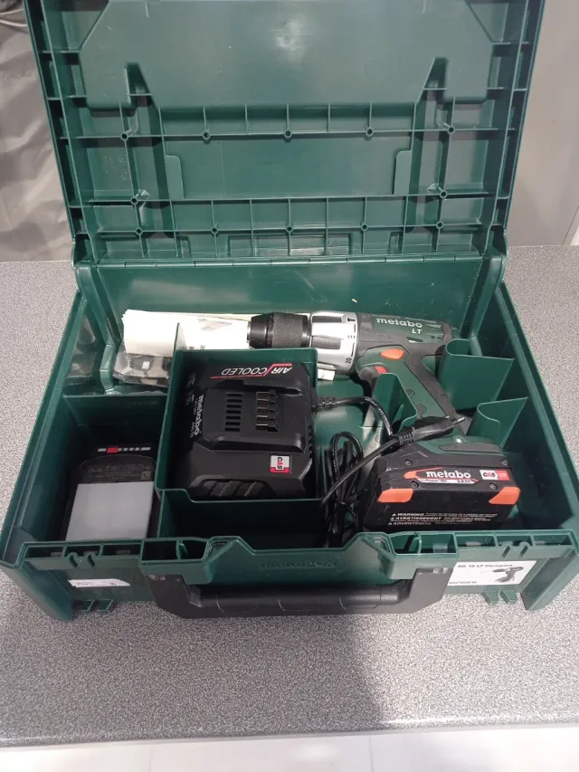 Taladro Metabo nuevo con 2 baterías