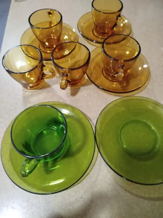 Juego Tazas y Platos Vintage Ámbar y Verde