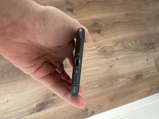 iPhone 11 128GB Negro + fundas