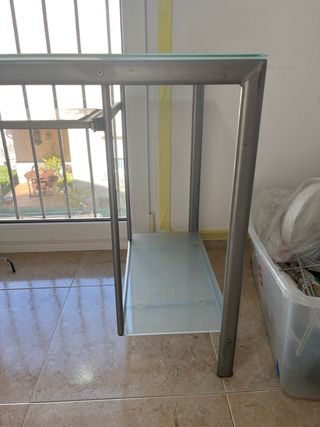 Escritorio cristal y metal