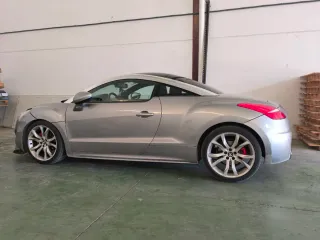 Peugeot RCZ 2010