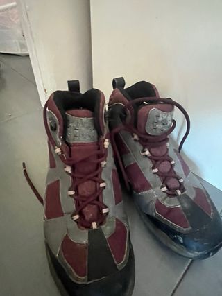 Botas de montaña Quechua Talla 40