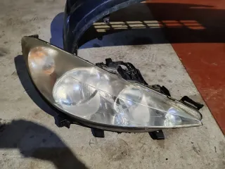 Paragolpes y Faros Delanteros Peugeot 207