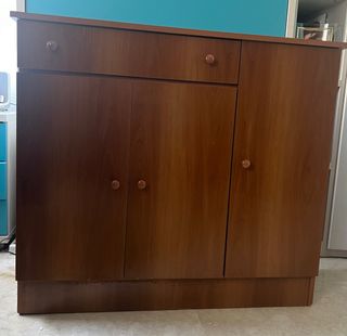 Cómoda de madera
