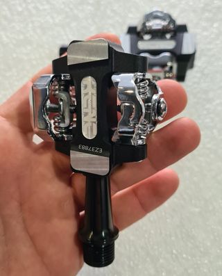 Pedales KCNC MTB Titanio Ligeros