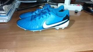 Botas de fútbol Nike azules